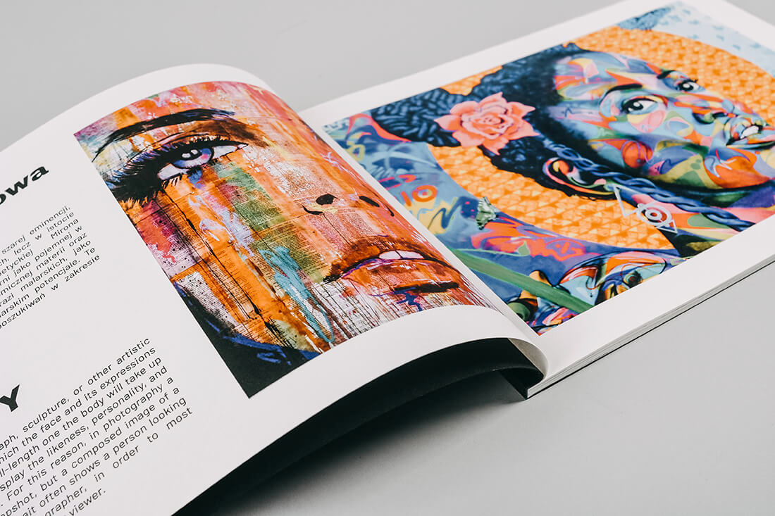 Complete a year with an artistic work in the form of an ArtiBook photo book