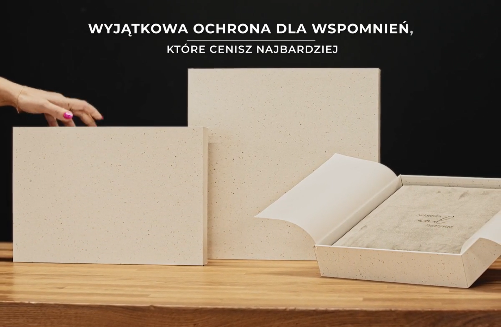 minimalistyczne kawowe pudełko na fotoksiążkę lub fotoalbum ArtiBox