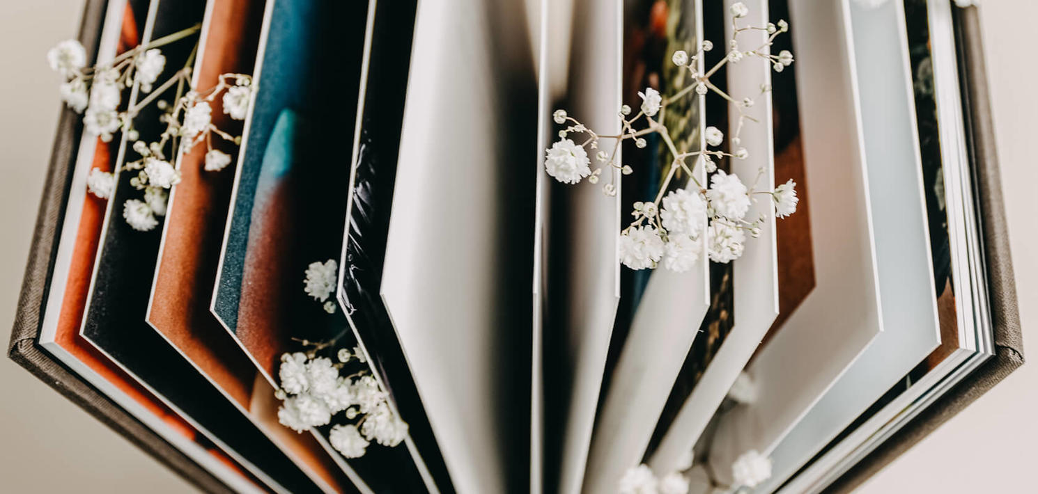 Rigid album pages with an impressive thickness of approx. 1mm