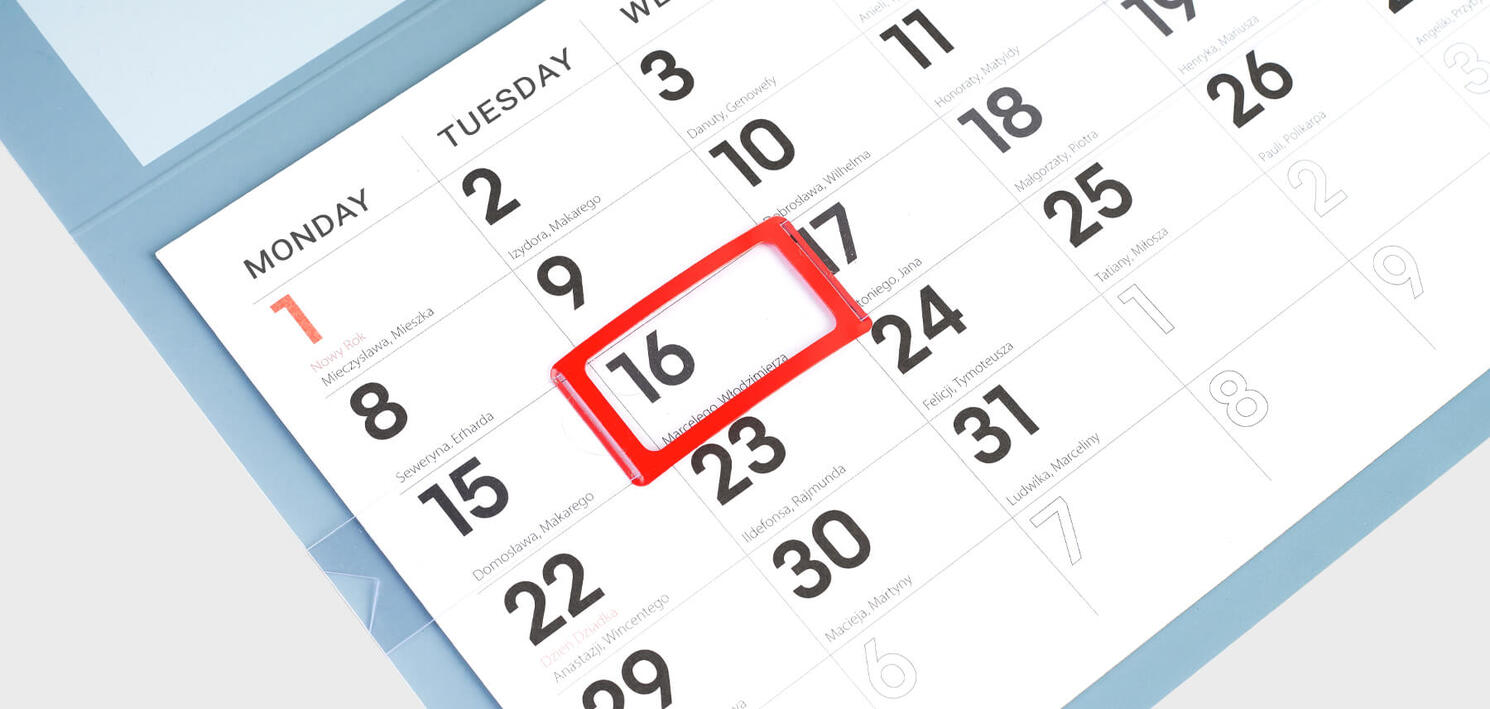 Slim calendar